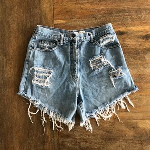 ANN TAYLOR shorts